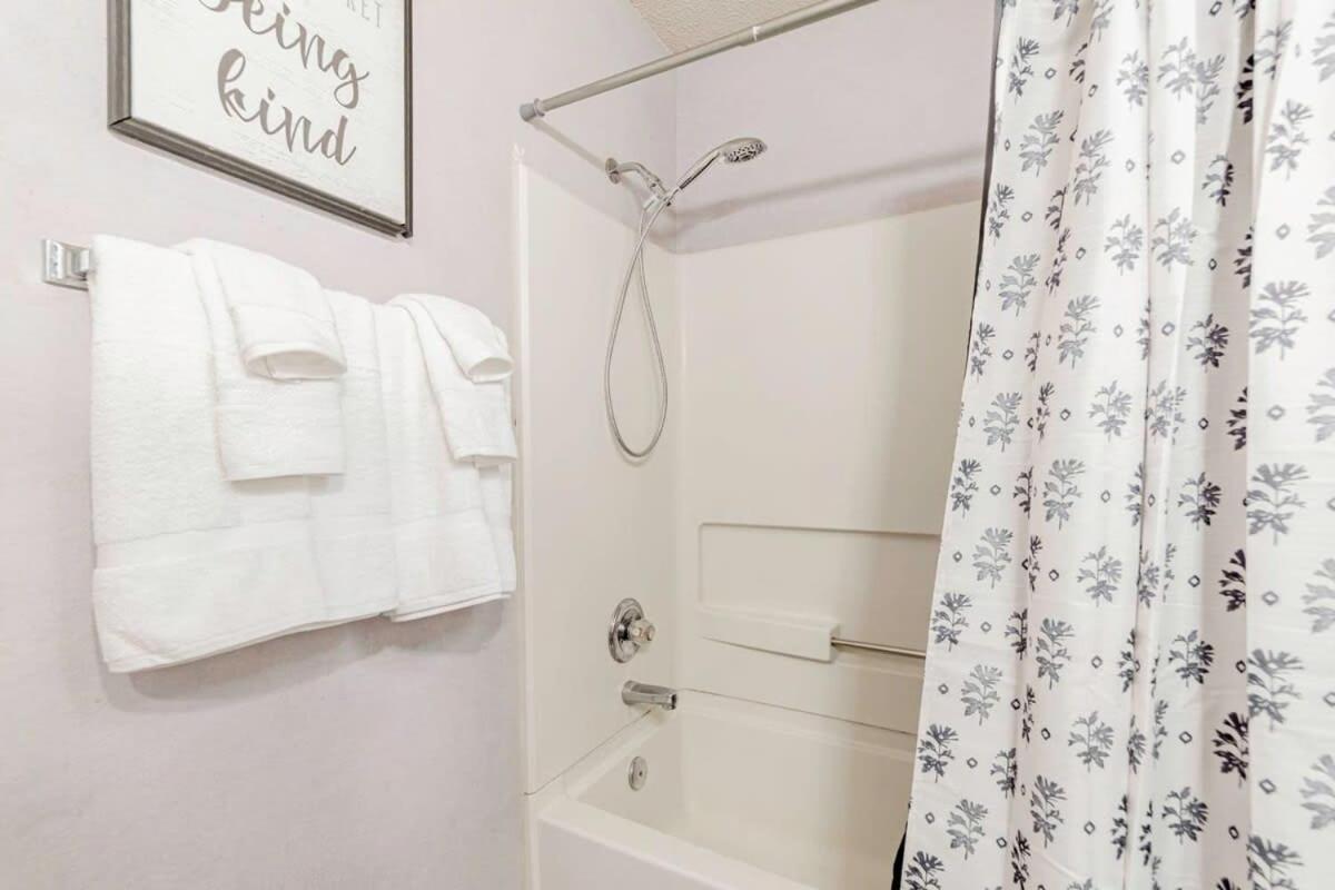 Aerie Oaks Cottage-5Min To Lake, 20Min To Columbia Lexington Buitenkant foto